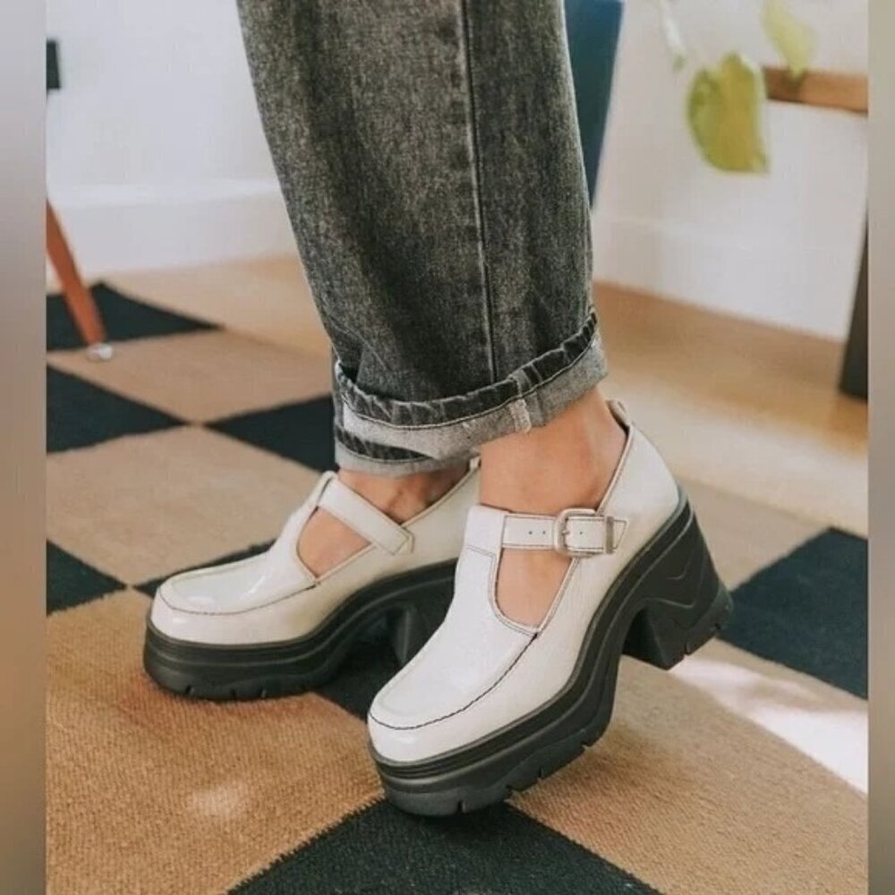 Free People Mayla WHT/ Black Patent Leather Platform Mary Janes- US SZ 7.5